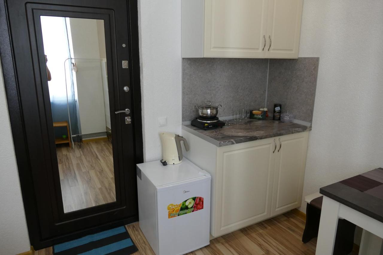 Apartments Na Beregu Szuhumi Kültér fotó