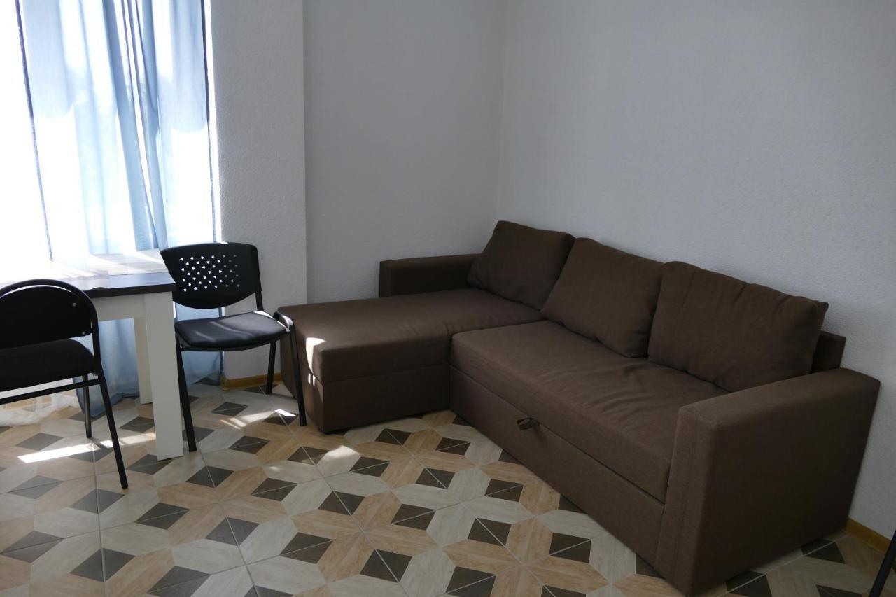 Apartments Na Beregu Szuhumi Kültér fotó