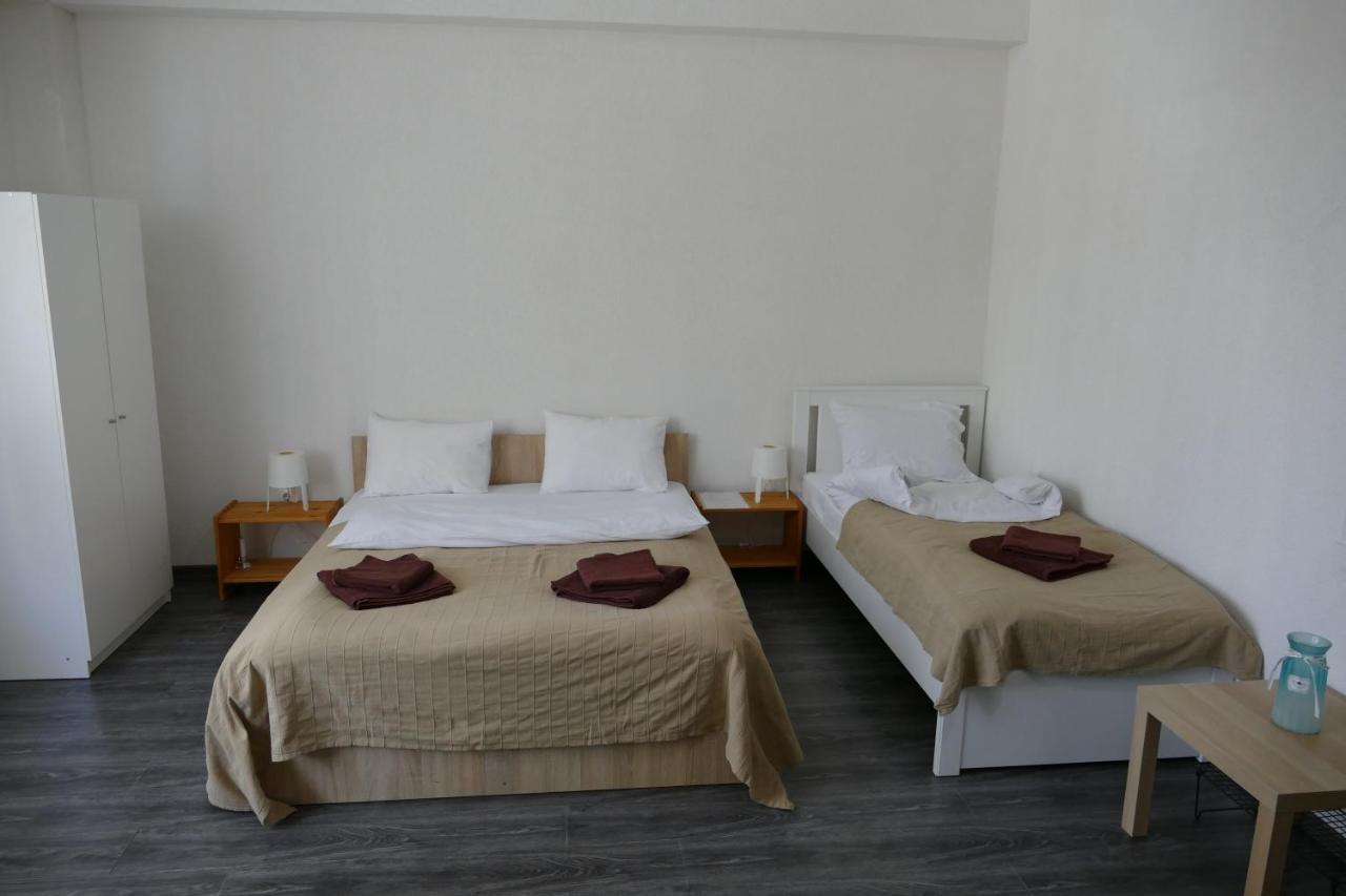 Apartments Na Beregu Szuhumi Kültér fotó