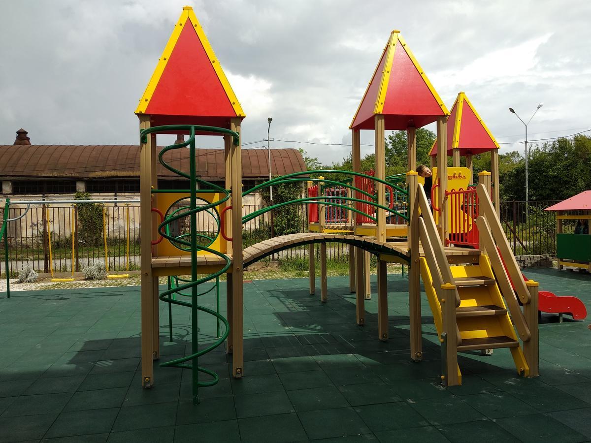 Apartments Na Beregu Szuhumi Kültér fotó
