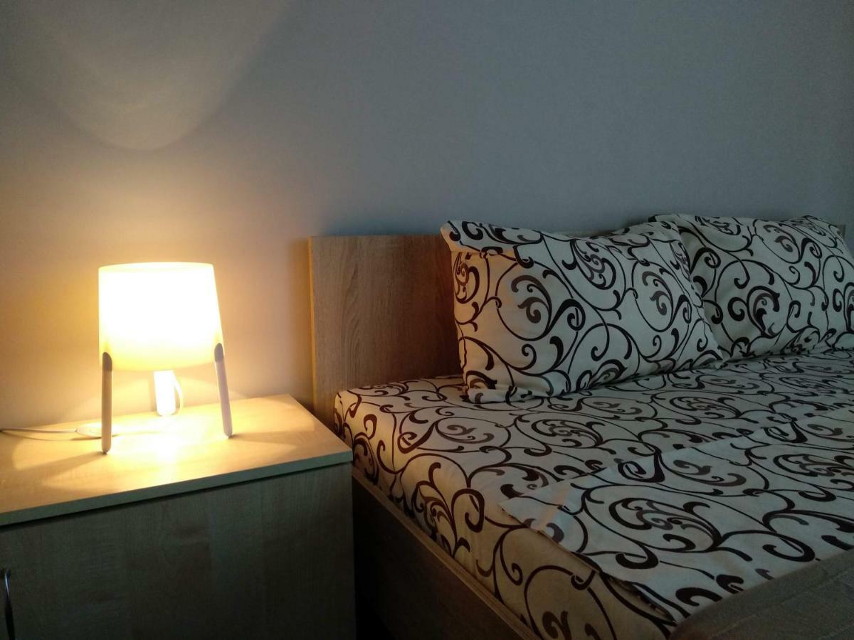 Apartments Na Beregu Szuhumi Kültér fotó
